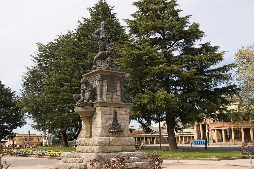 Bathurst travel image