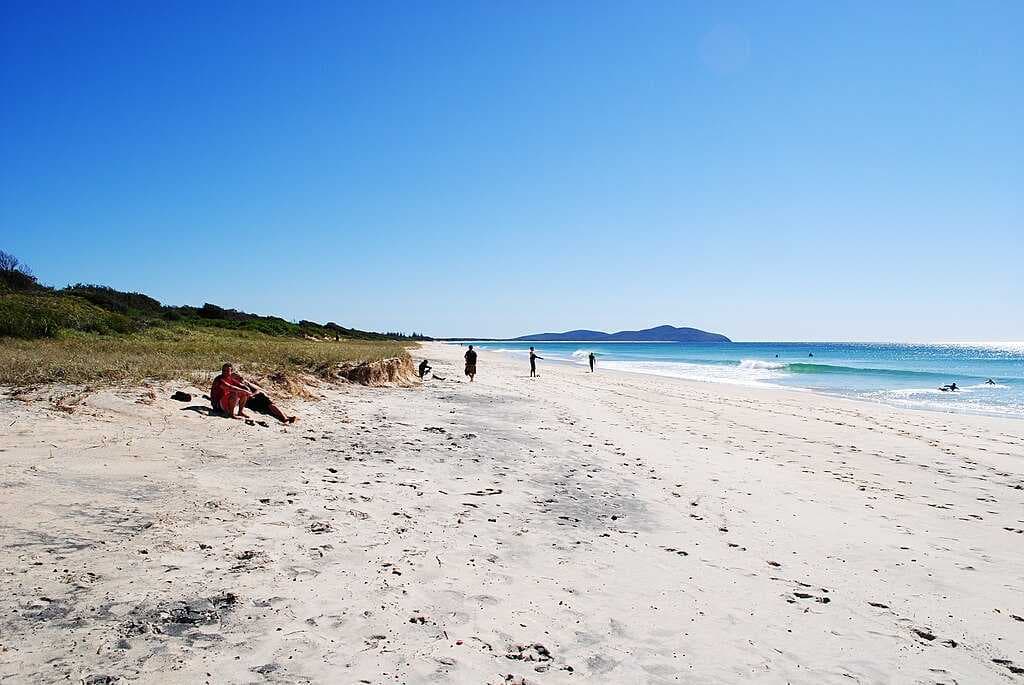 Forster's Seven Mile Beach