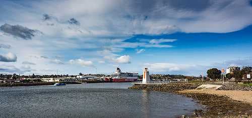 Tasmania travel image