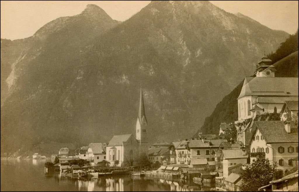 A view of Hallstatt in 1899