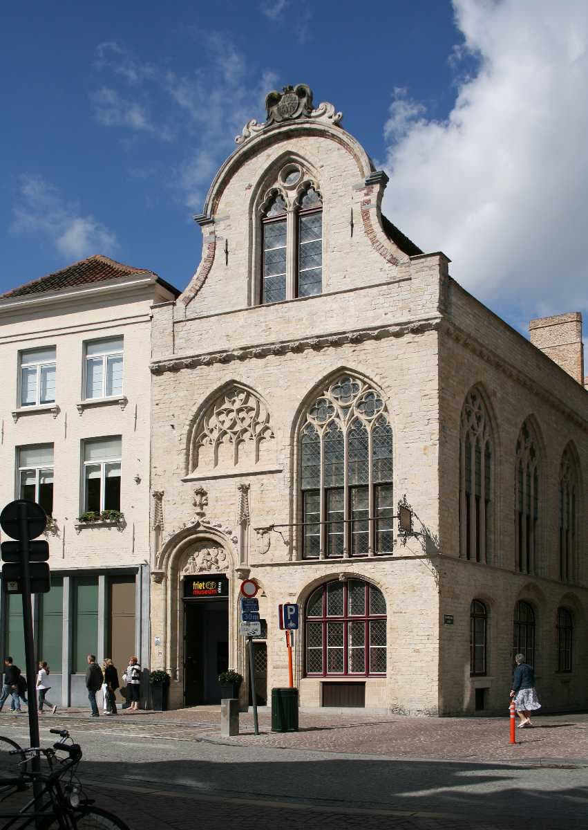 An image of the entrance to Frietmuseum