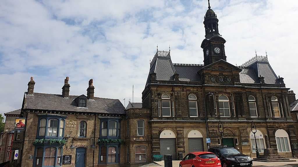 Buxton travel image