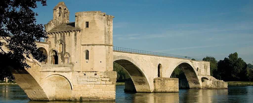 Avignon travel image