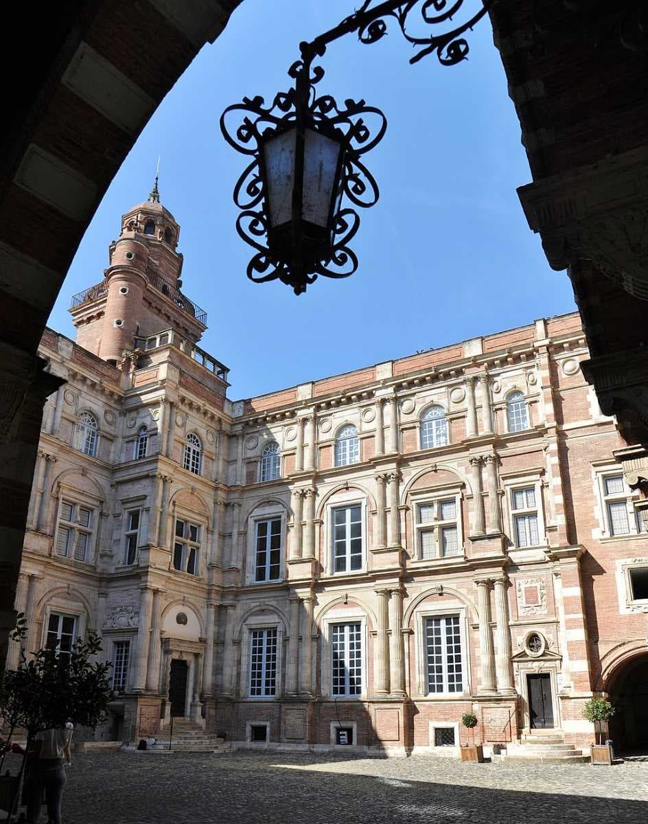 Toulouse travel image