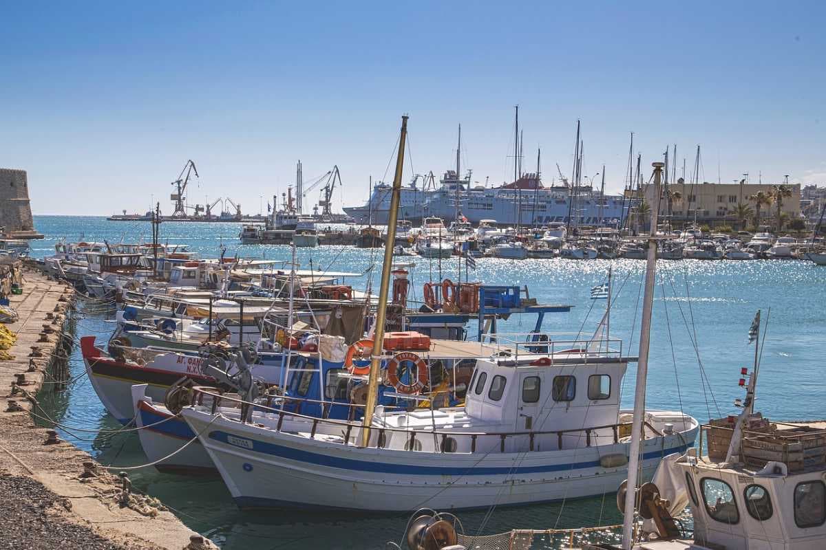 Crete travel image