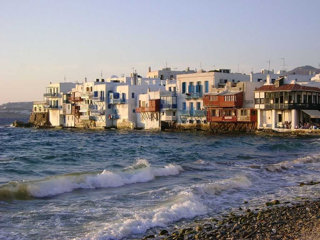 Mikri Venetia (Little Venice)
