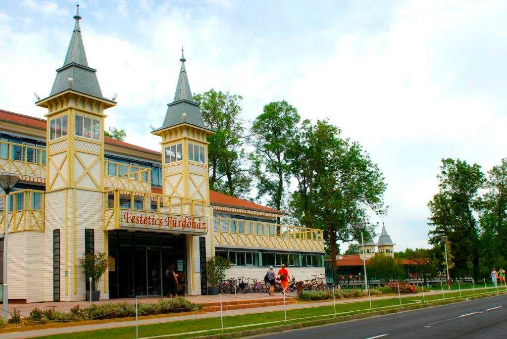 Heviz travel image