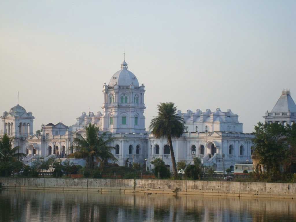 Ujjayanta Palace