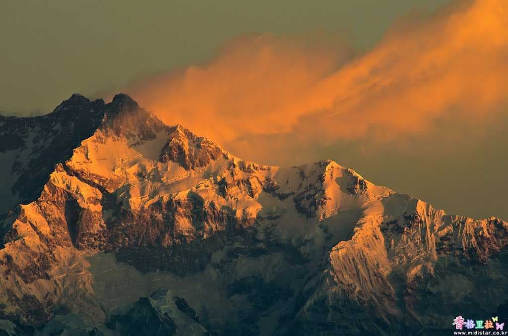 Tiger Hill - One of the highest railway station in Darjeeling