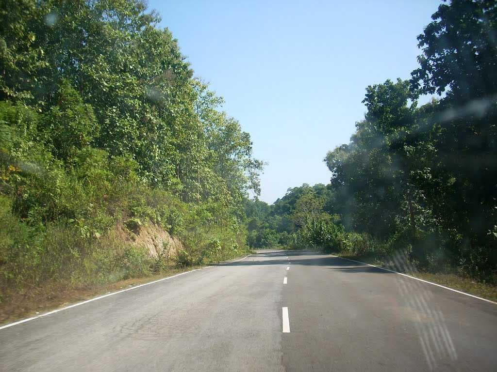 N H 36 at Silveta in Karbi Anglong.