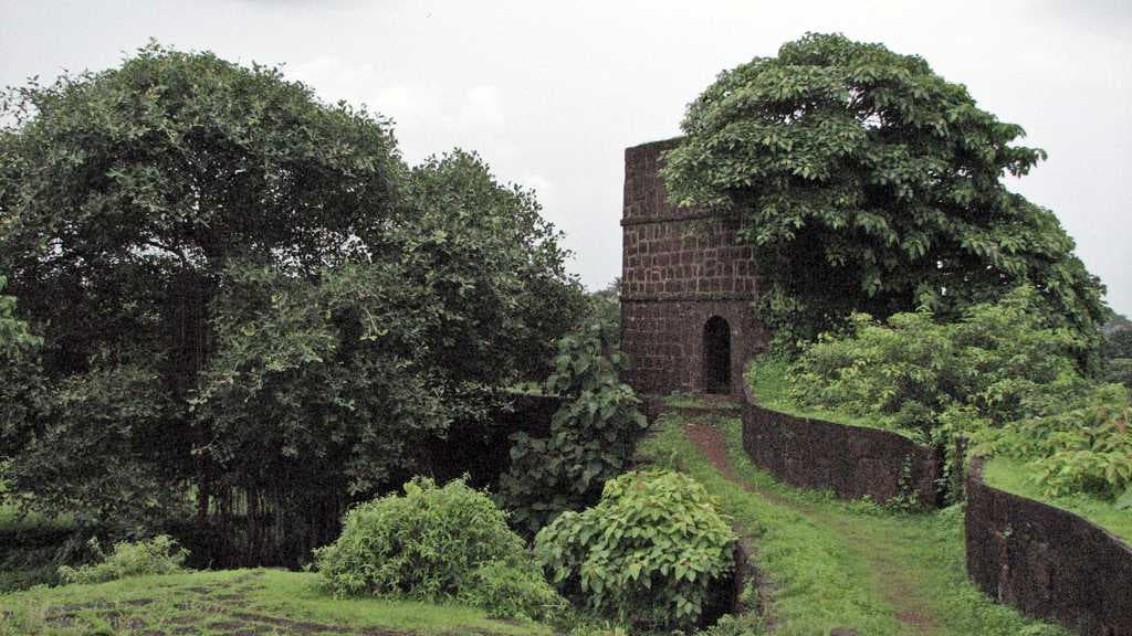 Jaigad Fort - Coastal Fortification Near Ganapatipule