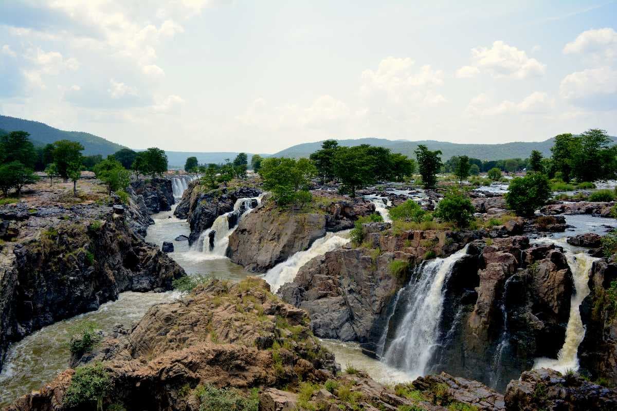 Hogenakkal travel image