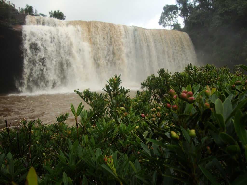 Krang Suri Falls