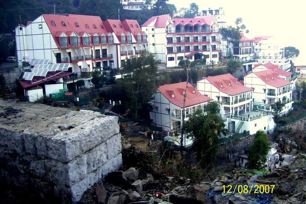 Hotel in Kasauli