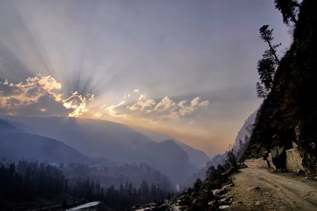 Tosh travel image