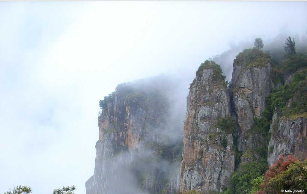 Pillar Rocks - Set of 3 rock pillars situated in Kodaikanal