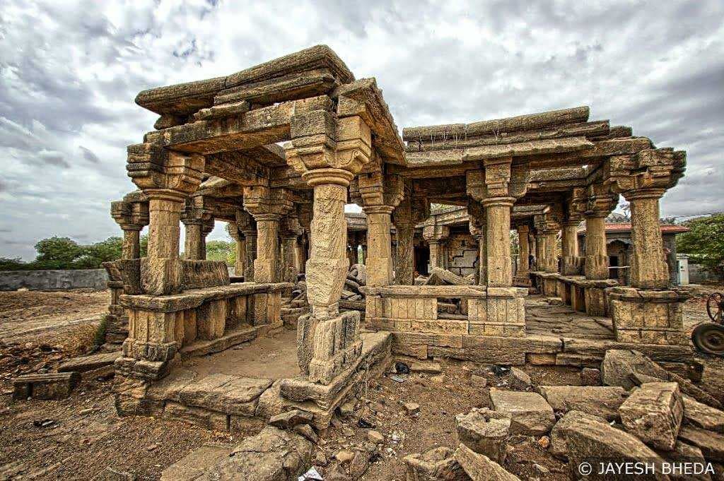 Madhavrai Temple - Famous Ancient Temple in Anjar, Kutch