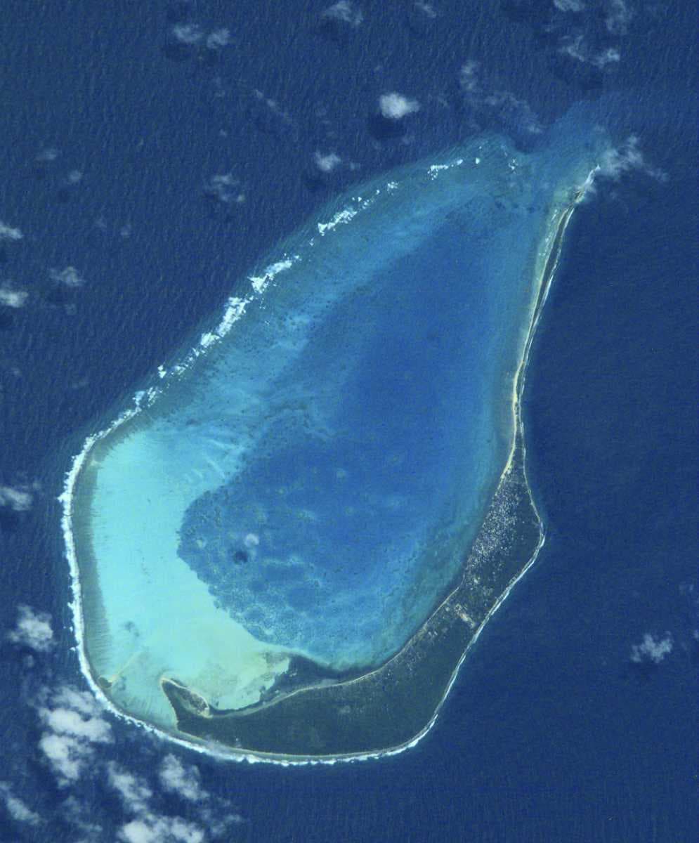 NASA picture of Maliku Atoll with Minicoy Island