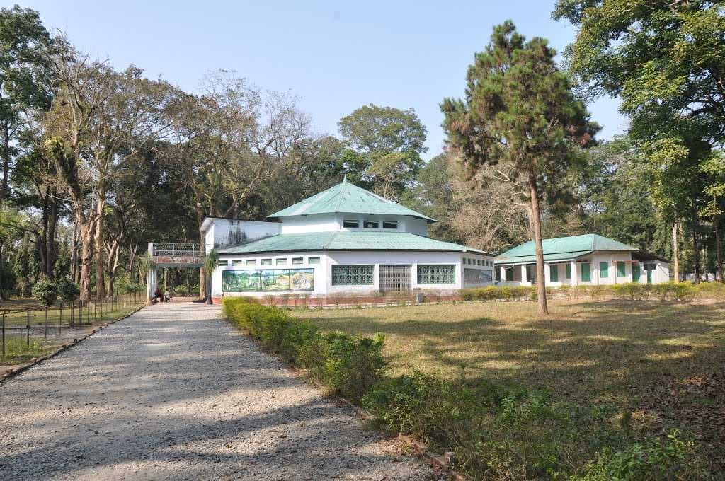 Nature Interpretation Centre lo