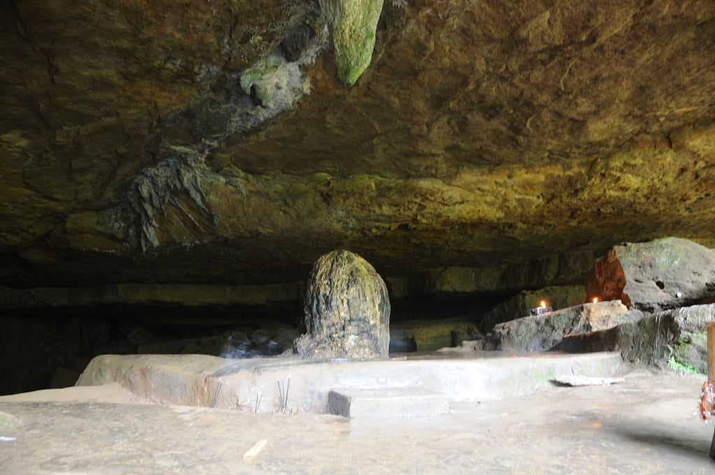 Nature made stalagmite in Mawjymbuin Cave, Mawsynram Meghalaya.[19]