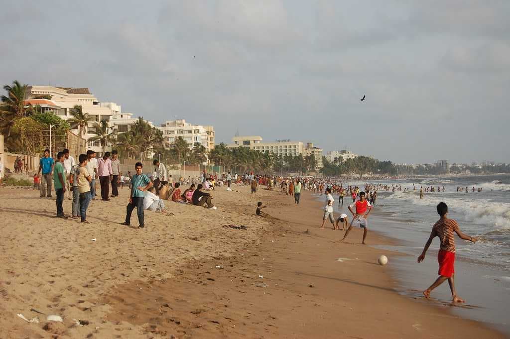Juhu Beach - One of the well-known attractions in Mumbai