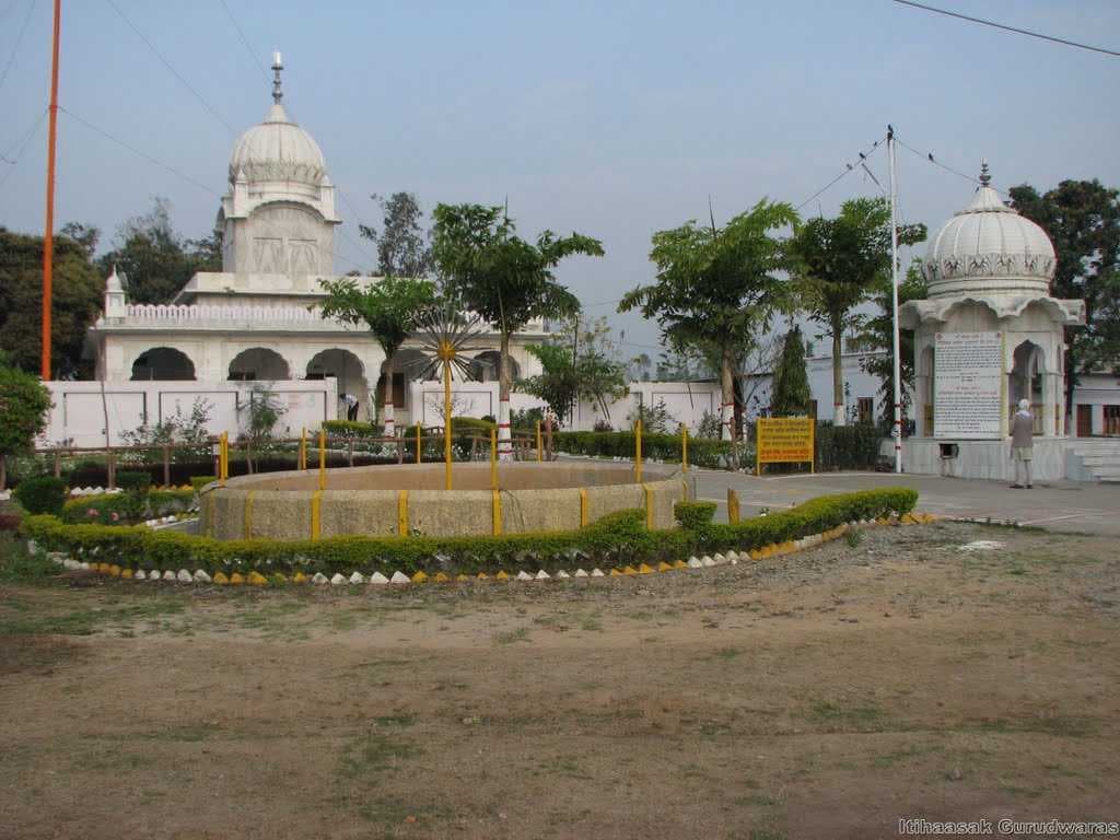 Doodh Wala Khuan