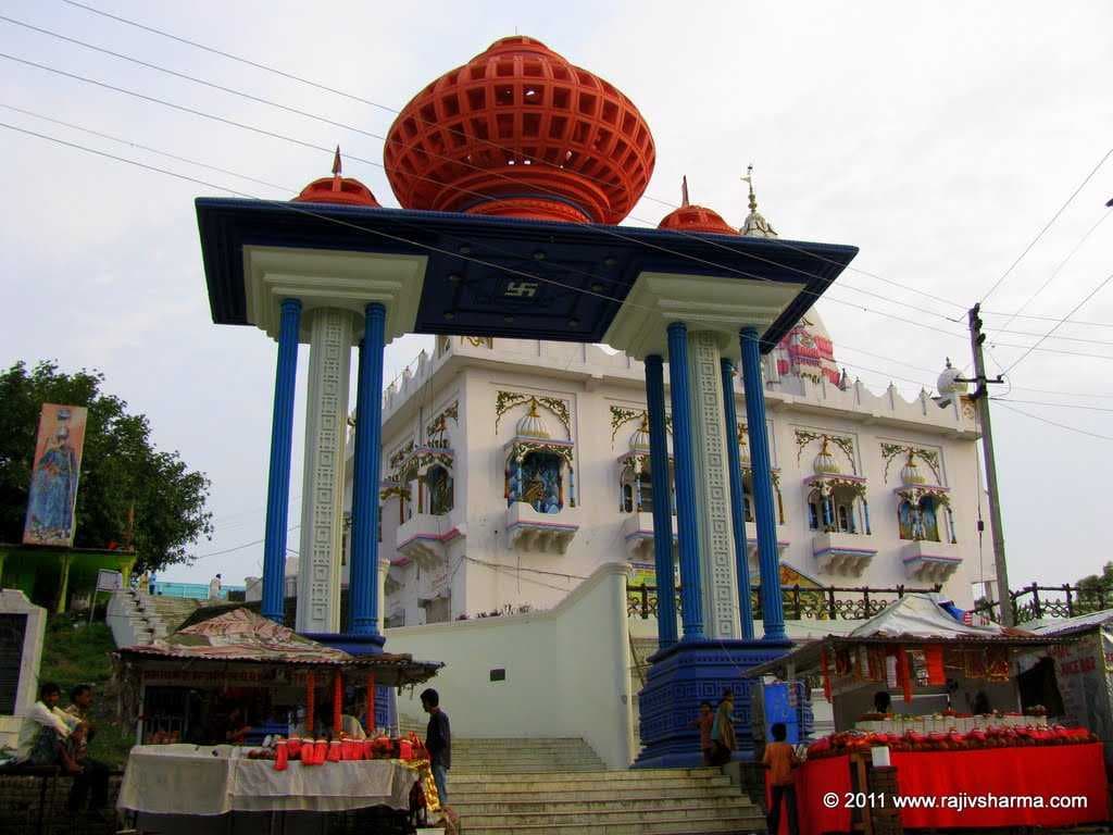 Kathgarh temple