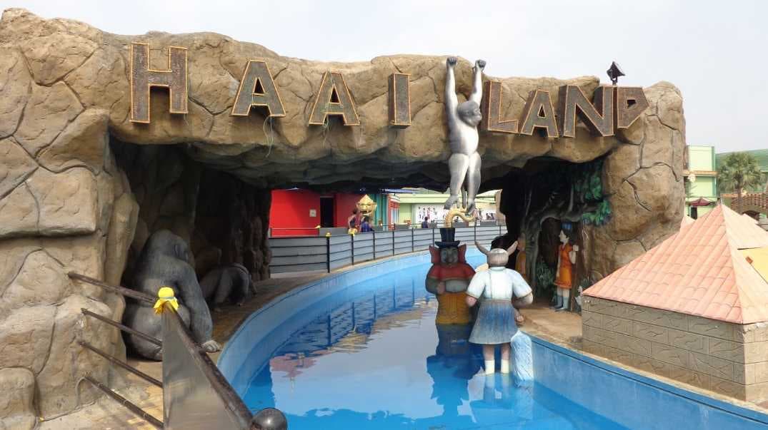 Haailand - One of the Most Amazingly Designed Water Park Cum Amusement Park