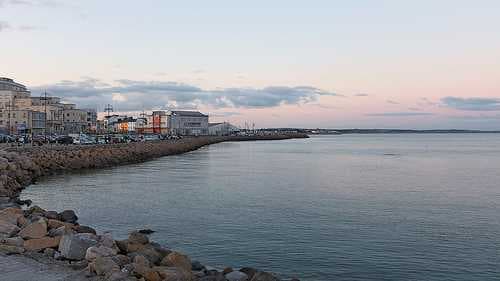 Galway travel image