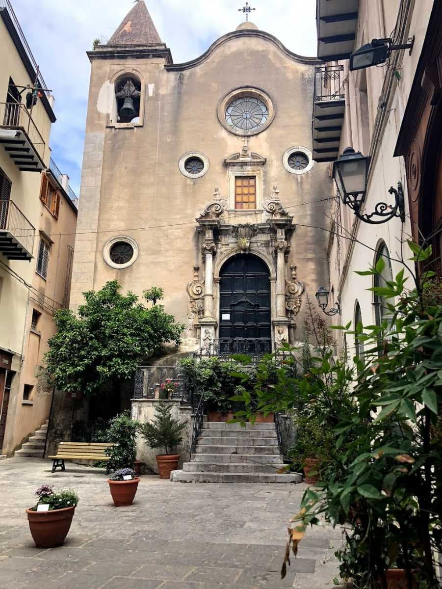 Front of Church of Saint Stephen Protomartire (Santo Stefano).