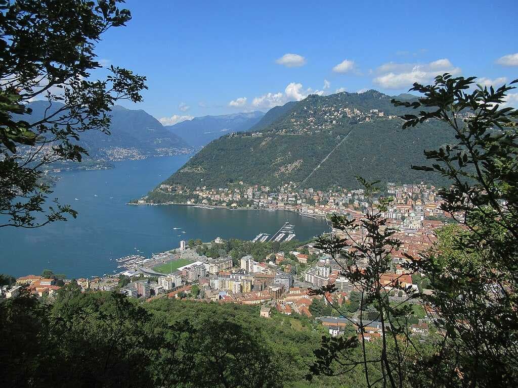 Como