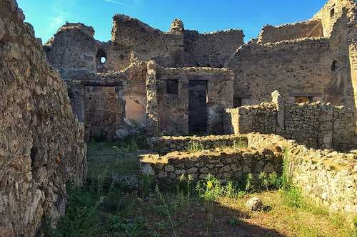 Naples travel image
