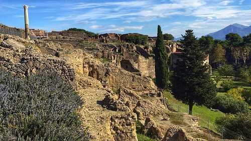Naples travel image