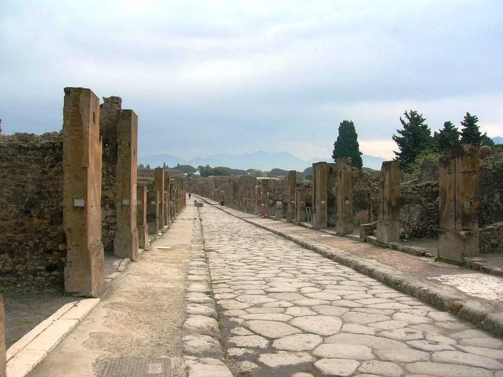 Naples travel image