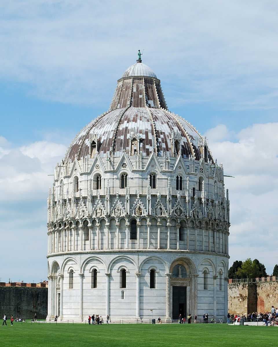 Pisa travel image