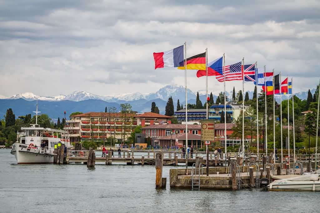 Sirmione travel image