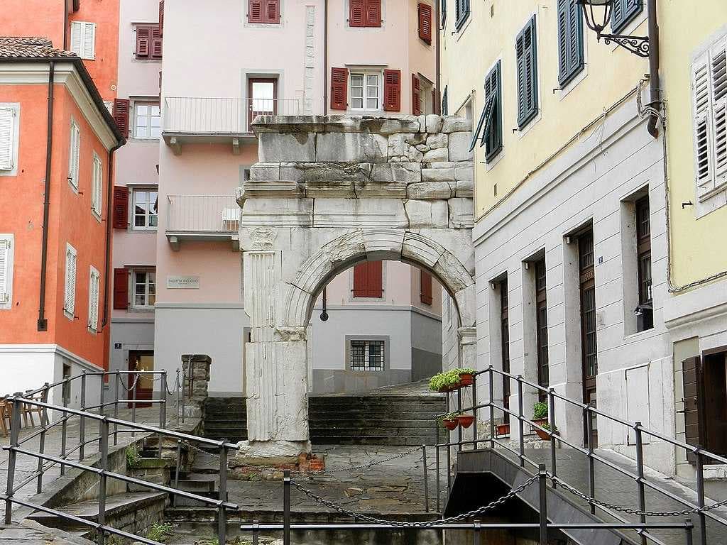 Trieste travel image