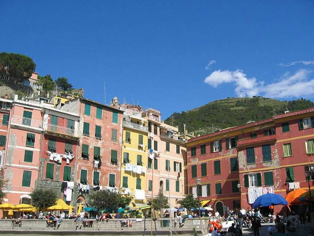 Vernazza travel image