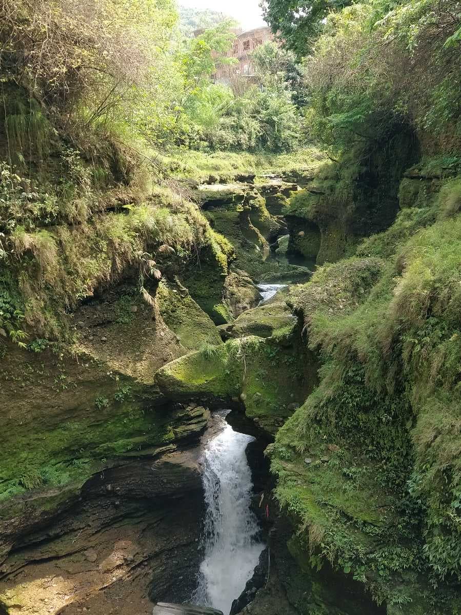 Davis Falls - Named After the Woman 'Davi'