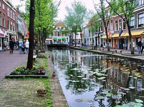 Delft travel image