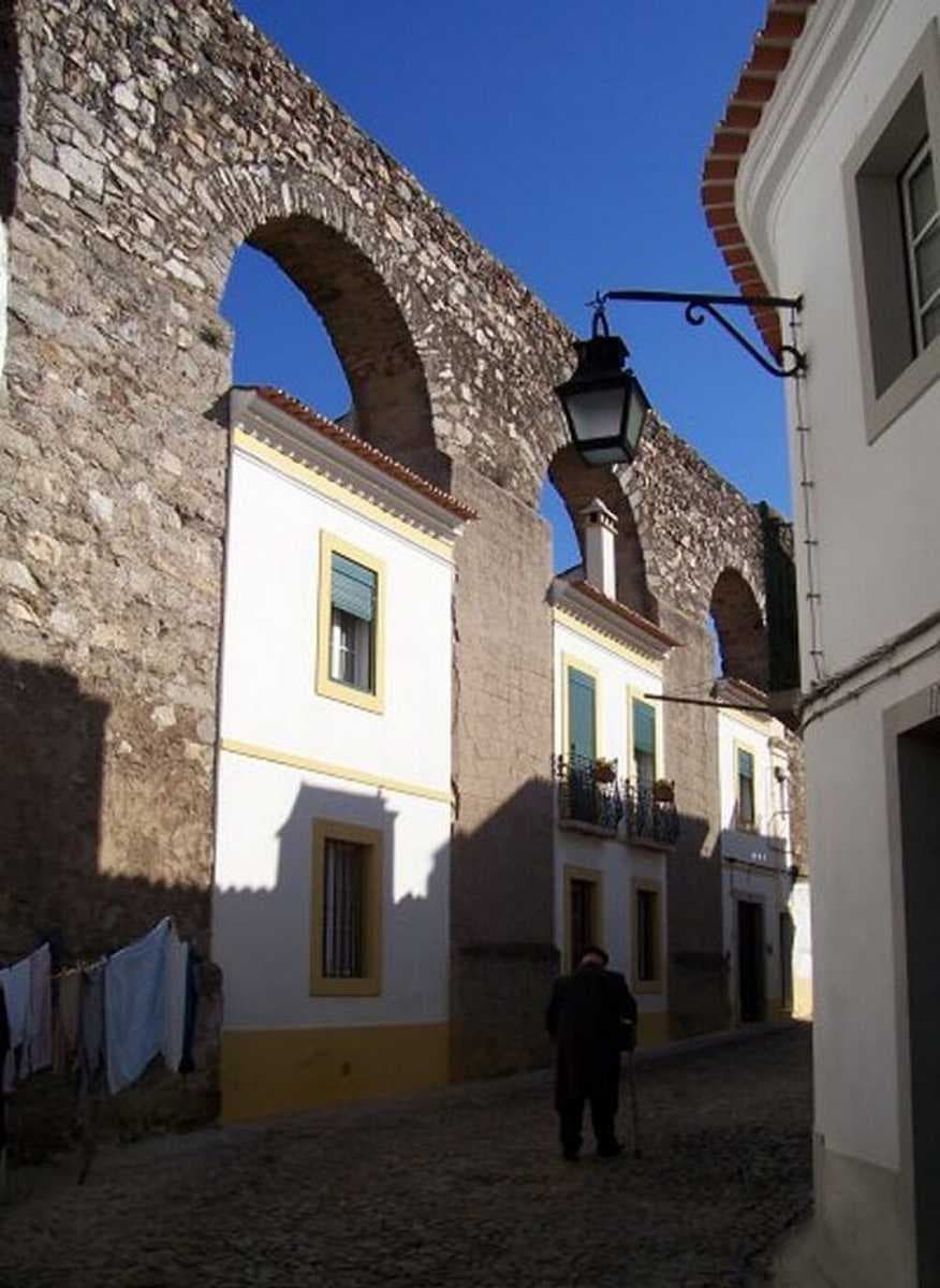 Evora travel image