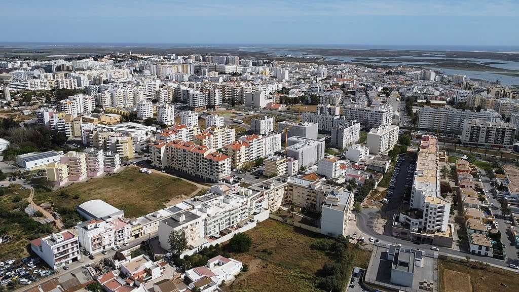Aerial view of Faro, in 2023.