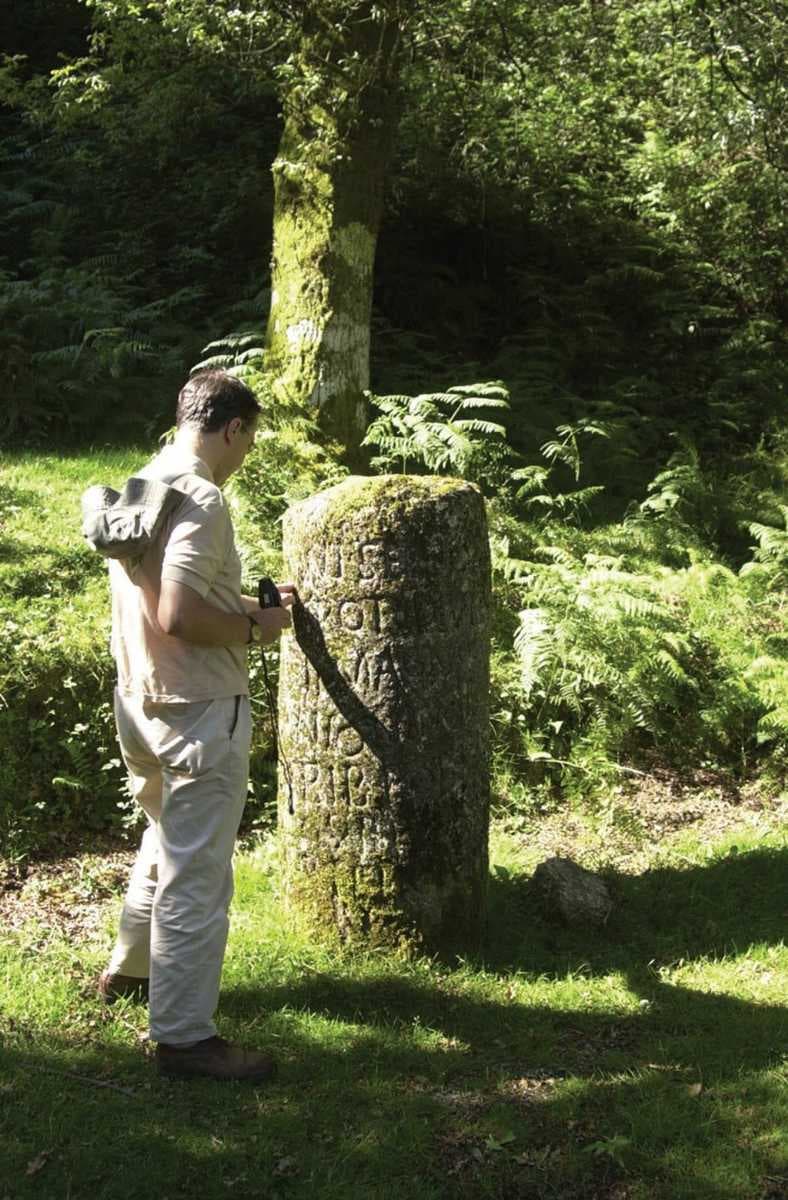Marking of the Via Nova (Geira) Roman road