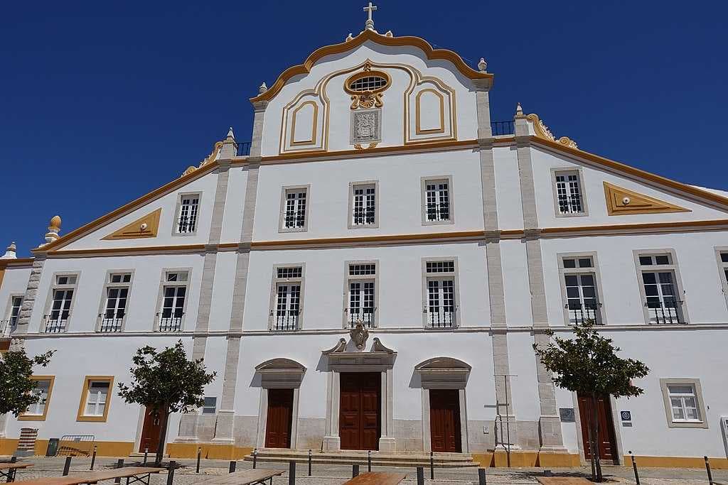 Portimao travel image