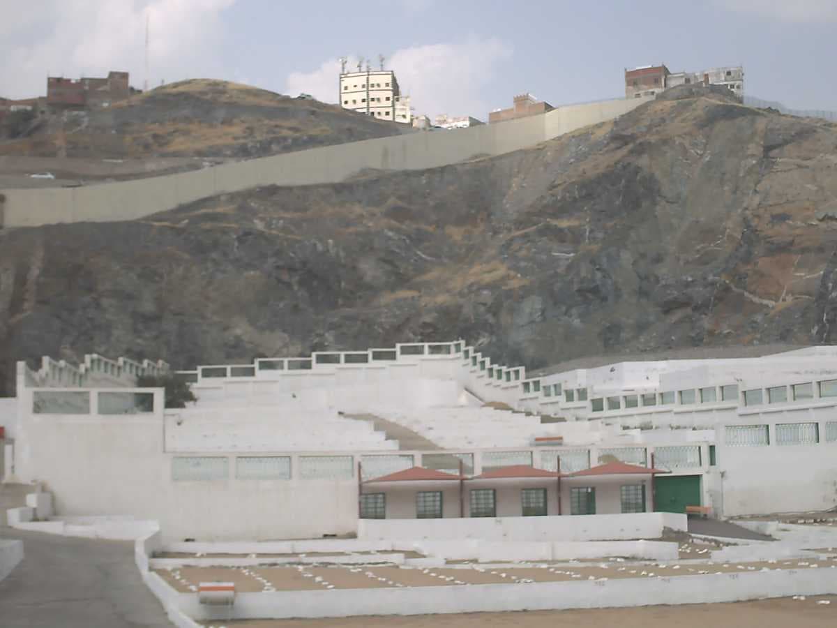 Saudi Arabia travel image