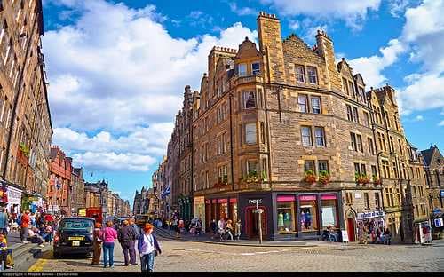 Edinburgh travel image