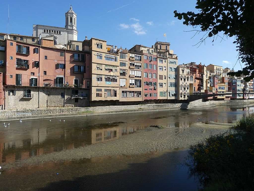 Houses on the river Onyar