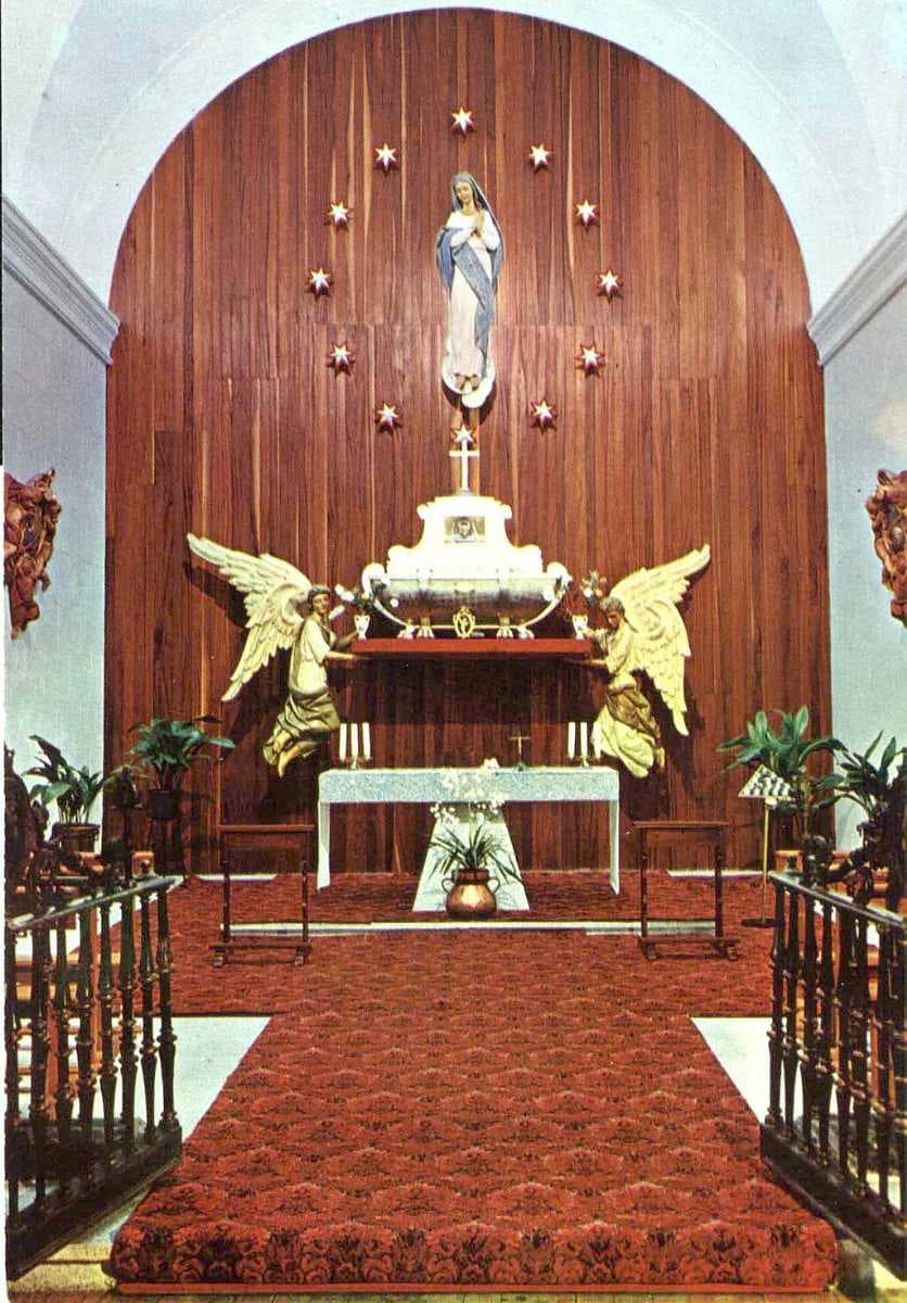 The tomb of Saint Beatrice of Silva