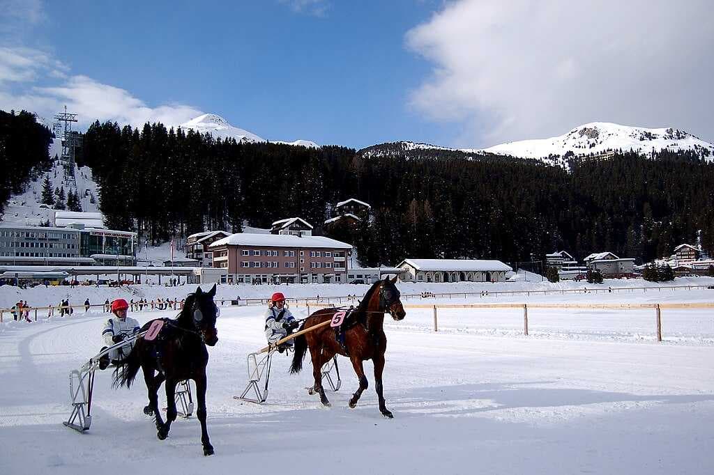 Horse racing on the frozen Obersee in winter