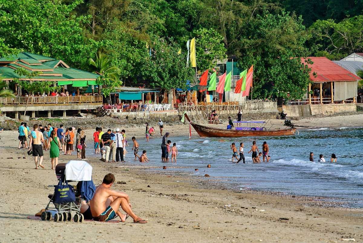 Serene Nopparat Thara Beach View